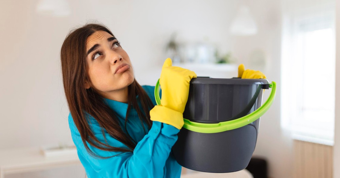 Daños por agua del vecino de arriba