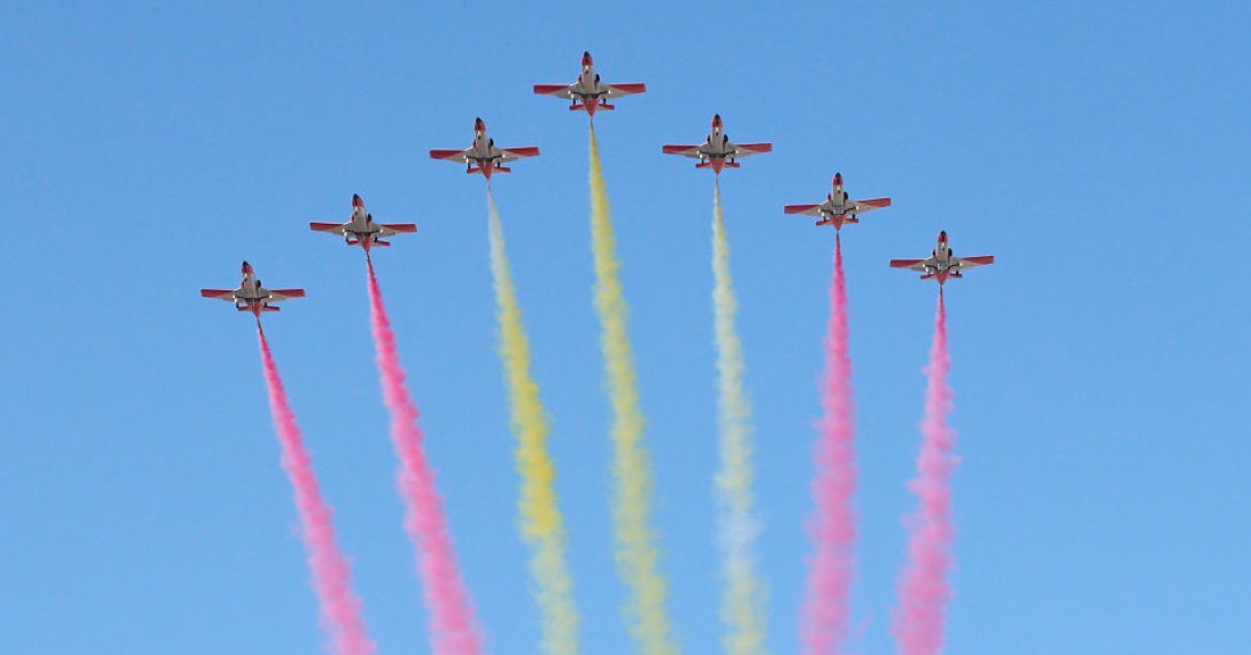 desfile del dia de la hispanidad