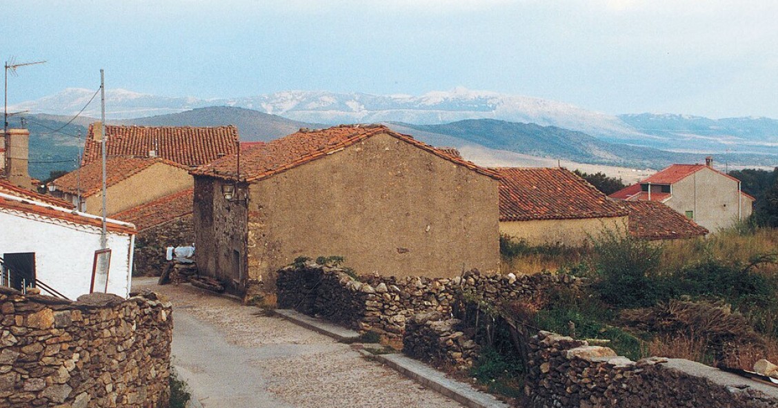 pueblo mas pequeño de madrid