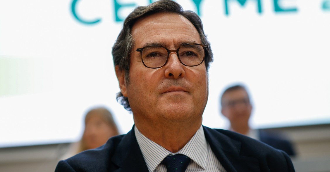 Archivo - El presidente de CEOE, Antonio Garamendi.