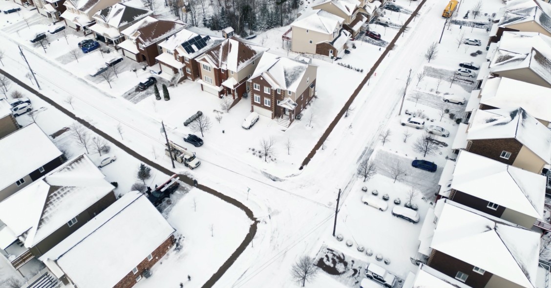 Canadá estudiará abrir de nuevo su mercado de la vivienda a los extranjeros