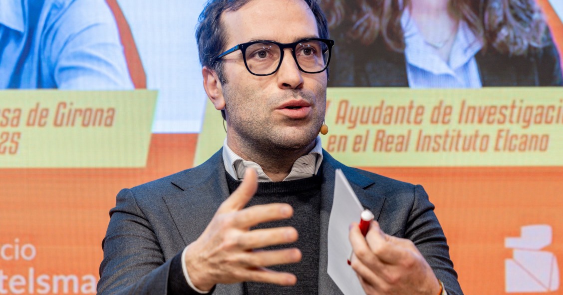 El ministro de Economía, Comercio y Empresa, Carlos Cuerpo, durante un encuentro informativo organizado por la Fundación Bertelsmann, en el Espacio Bertelsmann, a 13 de enero de 2026, en Madrid (España). 
