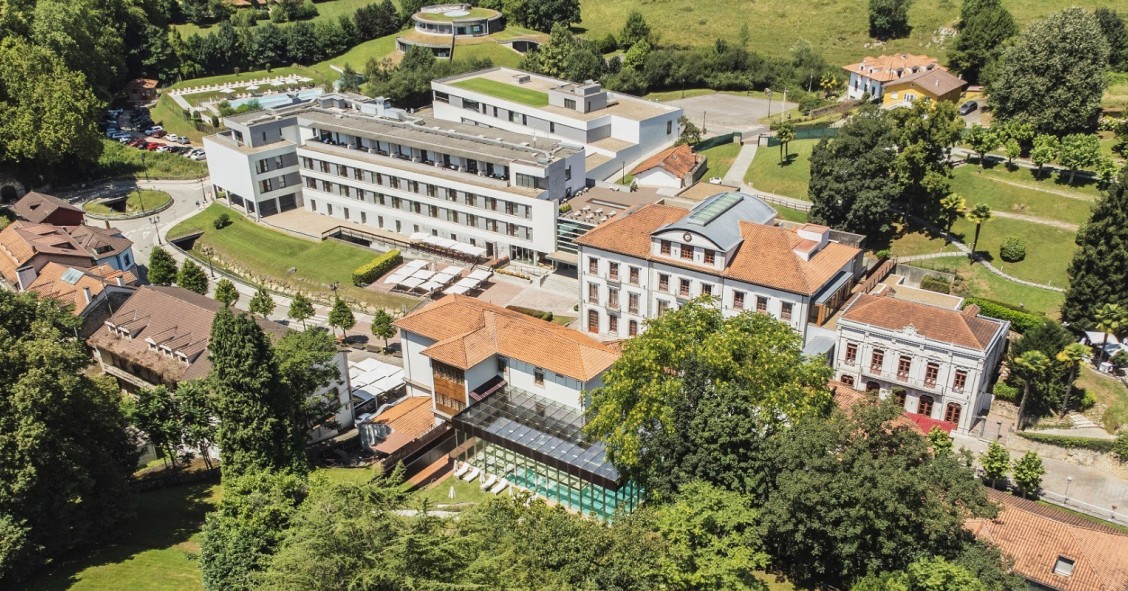 Blau Hotel Las Caldas 4* y Blau Gran Hotel Las Caldas 5 *.