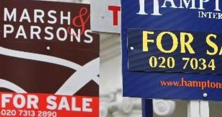 El precio de la vivienda en reino unido sufre su mayor caída en dos décadas