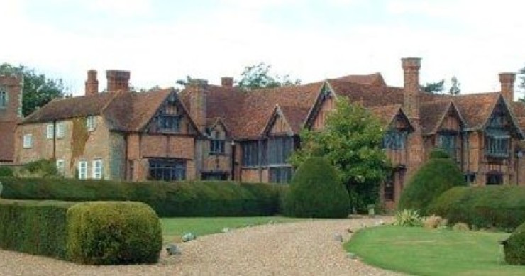 El precio de la vivienda en reino unido sube un 2,4% en rightmove