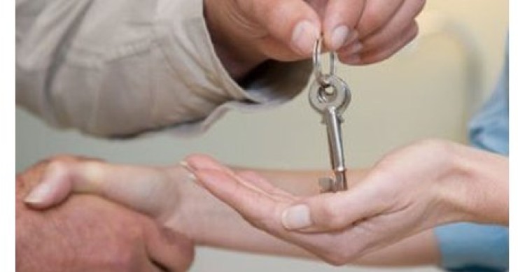Mejora el sentimiento de los profesionales inmobiliarios británicos