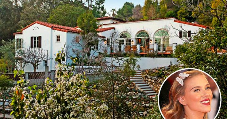 Scarlett Johansson pone en venta su casa de estilo español con un 30% de rebaja