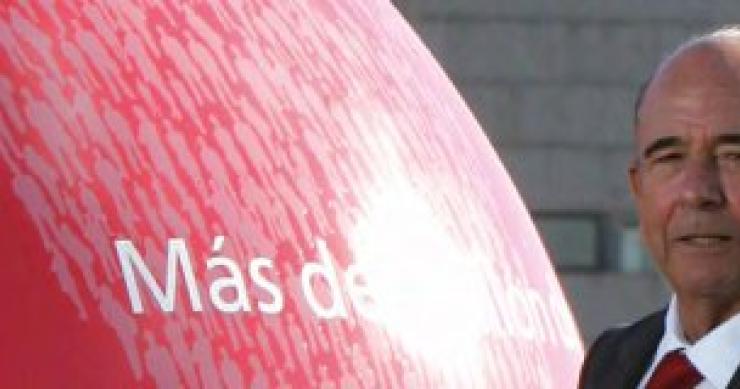 Banco santander asume una caída del valor de sus activos inmobiliarios del 32%