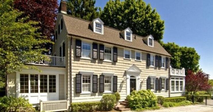 Los fenómenos paranormales triplican el precio de la "casa encantada" amityville (fotos) 
