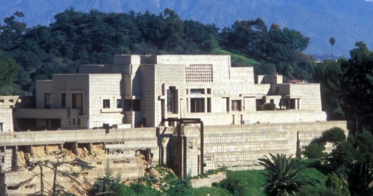 Ennis house, la casa donde se rodó blade runner, se abarata un 50% (fotos)