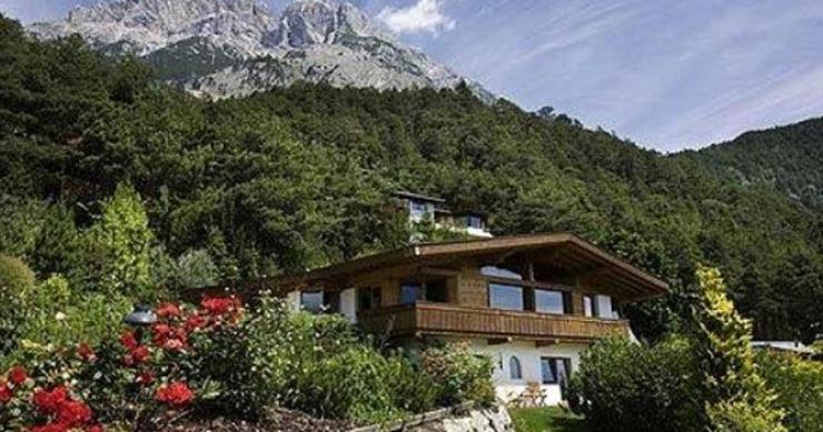 La mansión en los alpes sorteada por 99 euros el boleto ya tiene nuevo dueño (fotos)