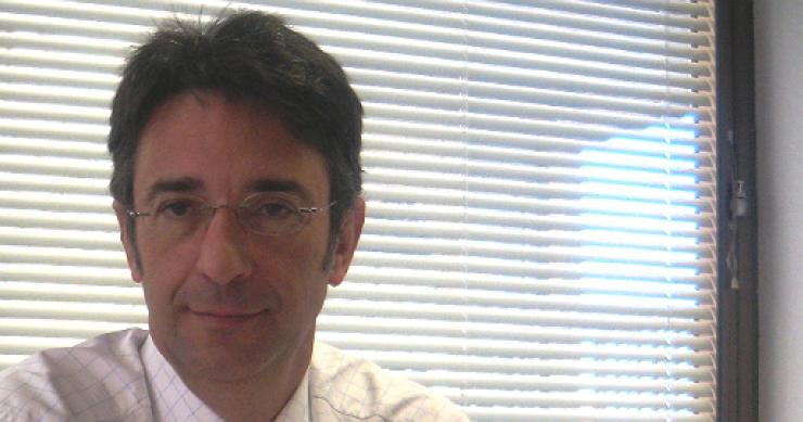 luis corral, consejero delegado de foro consultores Corral: "si los bancos quieren vender casas, tienen que asumir pérdidas"