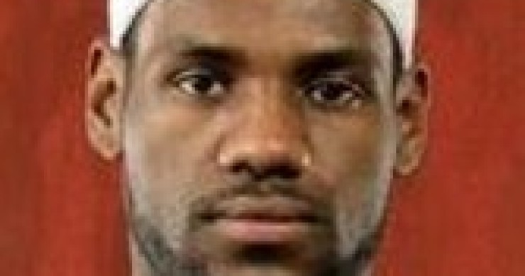 Casas de famosos: lebron james compra "un pequeño palacio junto al mar" en miami (fotos)