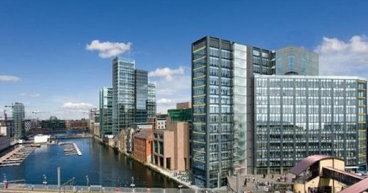 Google planea comprar el edificio más alto de Dublín (fotos)