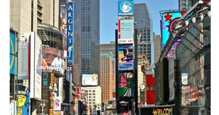 Paramount compra parte de ‘times square tower’, la mayor compraventa del año en eeuu