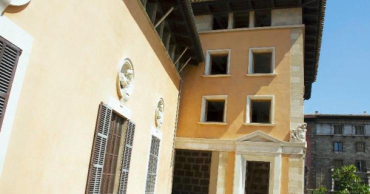 El emblemático palacio 'can puig' en mallorca, a subasta desde 8 millones (fotos)