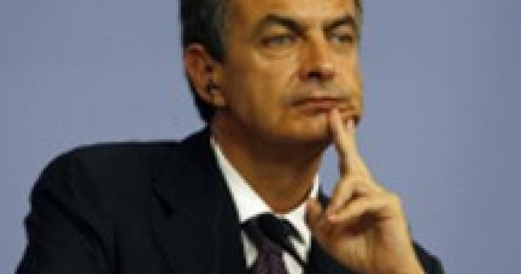 Zapatero: "España saldrá de la crisis más pronto que tarde"