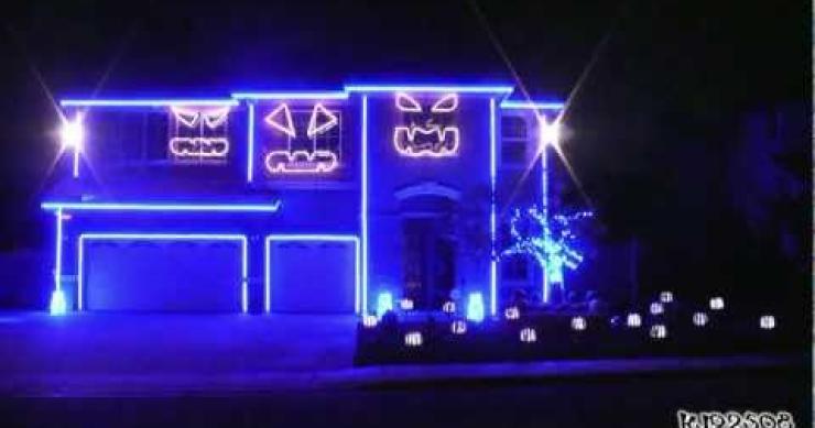 ¿Alguna vez viste una casa decorada así en halloween?