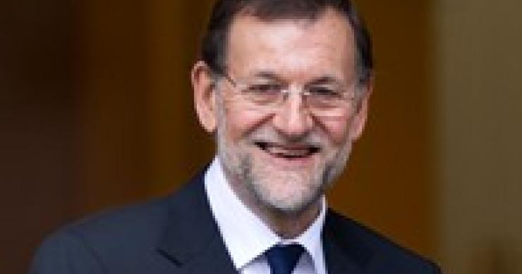 Rajoy dice que ya han elevado suficiente los impuestos aunque asegura que "nada es para siempre"
