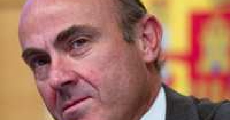De guindos: "la vivienda terminada se está vendiendo con un descuento del 35%"