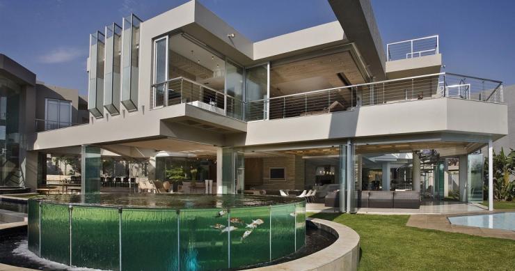 Increíble vivienda contemporánea “de cristal” en Sudáfrica