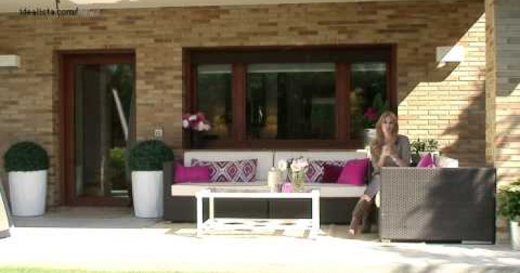 Carolina cerezuela "se mete" a agente inmobiliario