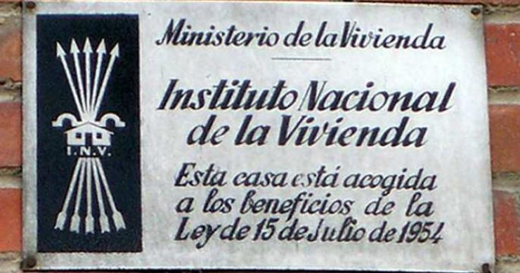 Batiburrillo legal: los diferentes tipos de contratos de alquiler que aún conviven en España