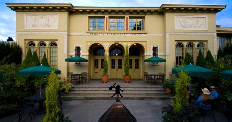 Hoteles con encanto: kennedy school, la mejor excusa para dormir en un colegio