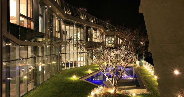 Casas de ensueño: villa futurista con jardín en la cubierta (Corea del sur)