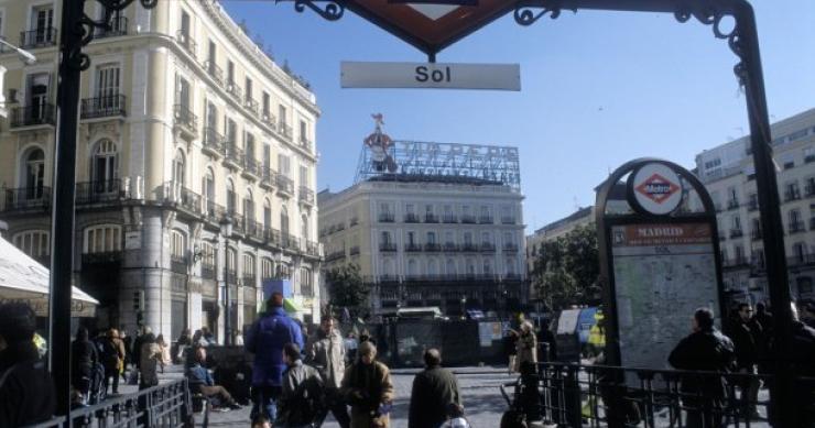 La inmobiliaria restaura ofrece su azotea en la puerta del sol para colocar el cartel de tío pepe