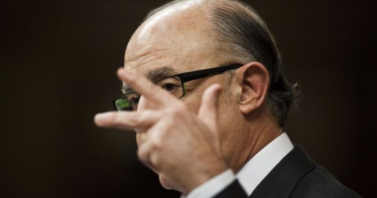 Montoro tiene tres pisos en Madrid pero cobra 1.800 euros al mes para alojamiento