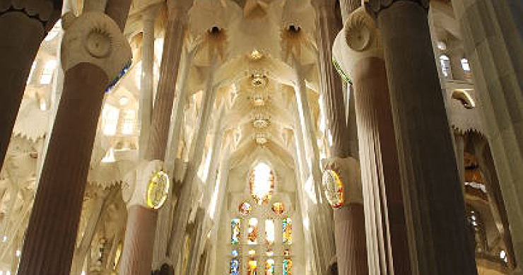 ¿Cuánto valen la marca sagrada familia y la marca museo del prado?
