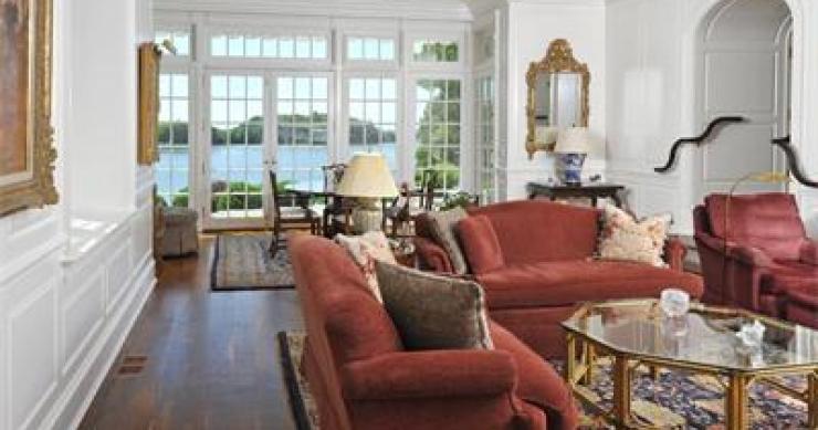 Casas de ensueño: una mansión de piedra junto al estrecho de long island (eeuu)