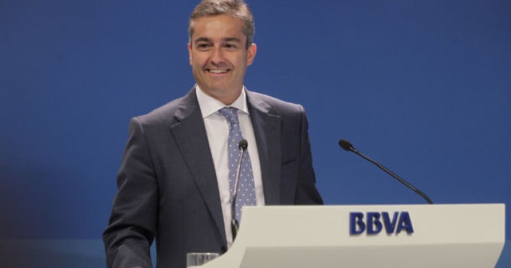 Bbva presume de ofrecer "soluciones a medida" a los hipotecados en problemas frente a la moratoria de santander