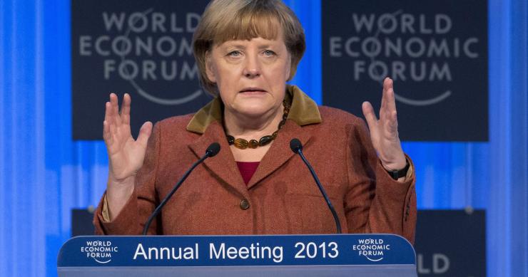 Merkel muestra su preocupación por el alto paro juvenil en España