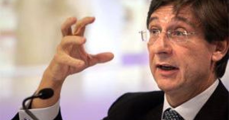 La banca reclama comisiones de hasta el 6% por vender pisos de la sareb