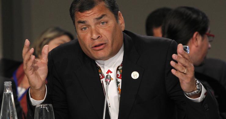 Ecuador planea demandar a algunos bancos españoles por las hipotecas abusivas