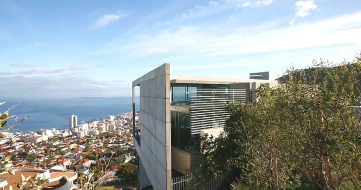 Casas de ensueño: una vivienda de vanguardia con paredes de cristal en ciudad del cabo