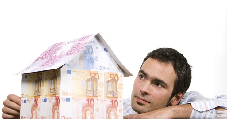 El derrumbe de la burbuja inmobiliaria ha costado 54.500 euros a cada familia española con casa en propiedad