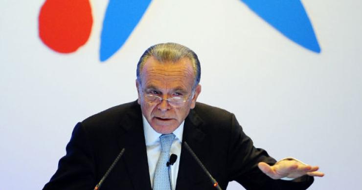 Isidre Fainé, presidente de La Caixa y CaixaBank durante la presentación de resultados 2011 La caixa recibe ofertas por 12.000 de sus mejores pisos a un 50% de su valor contable