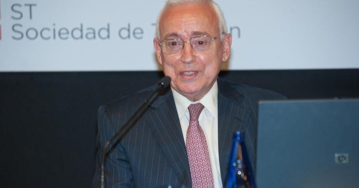 La banca: “comprar un piso debería costar sólo cuatro años de salario frente a los seis dedicados en la actualidad”