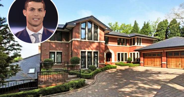 Cristiano Ronaldo pone a la venta su vivienda de Manchester por 4,3 millones (fotos)