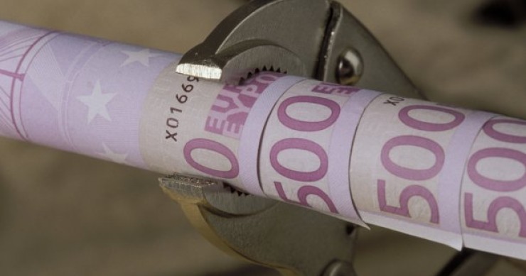 Claves para recurrir los impuestos extra que reclama hacienda por comprar un piso-chollo