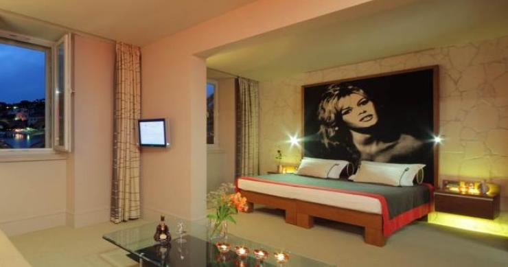  Hoteles con encanto: cómo respirar el glamour de hollywood en medio del mar adriático