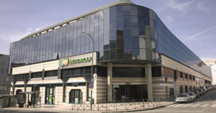 Iberdrola inmobiliaria alquila un edificio de oficinas en Madrid al grupo bertelsmann