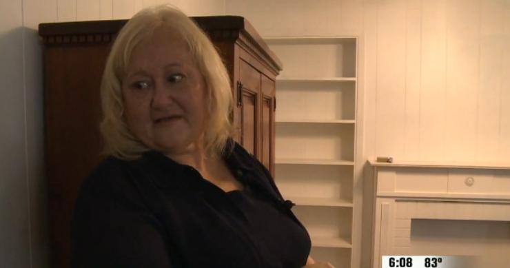 nikki bailey muestra el interior de su casa recién 'limpiada' por el banco Un banco de eeuu se equivoca de casa en un embargo y ‘roba’ todas sus pertenencias a una mujer