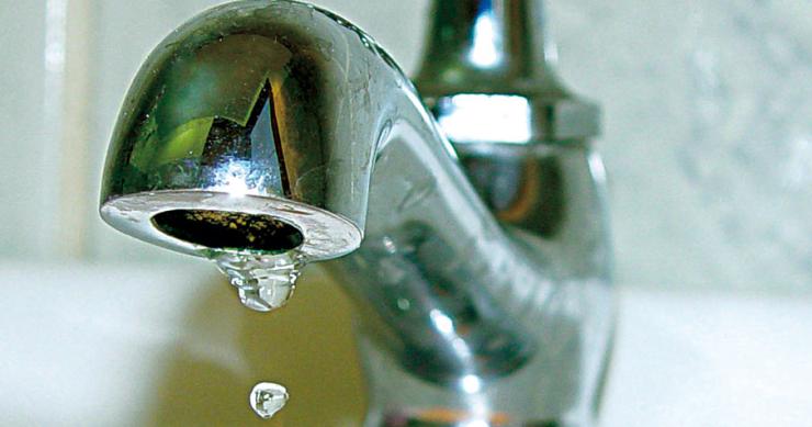 Según donde vivas, pagarás hasta un 333% más por el recibo del agua