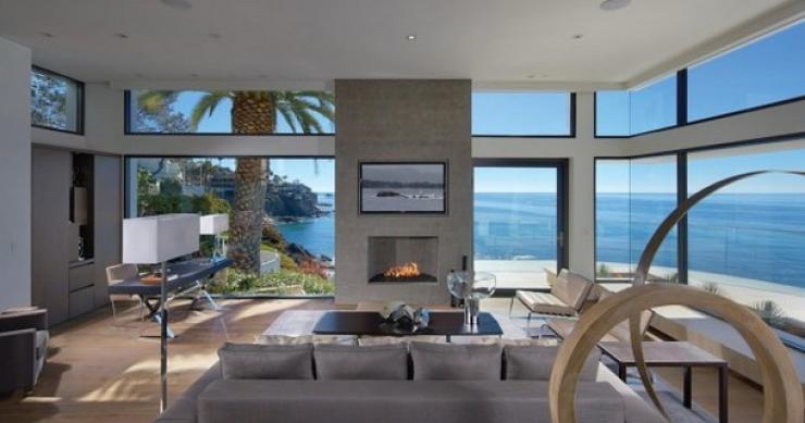 Casas de ensueño: una villa de diseño con el mar californiano a sus pies (fotos)