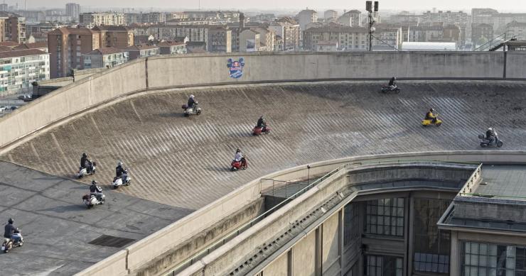 El secreto está en las alturas: edificios aparentemente normales que esconden tejados alucinantes (fotos)