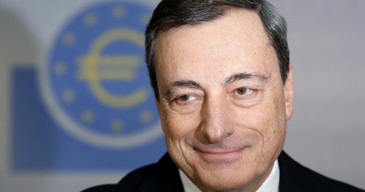 El banco central europeo mantiene los tipos a pesar de la baja inflación y la apreciación del euro